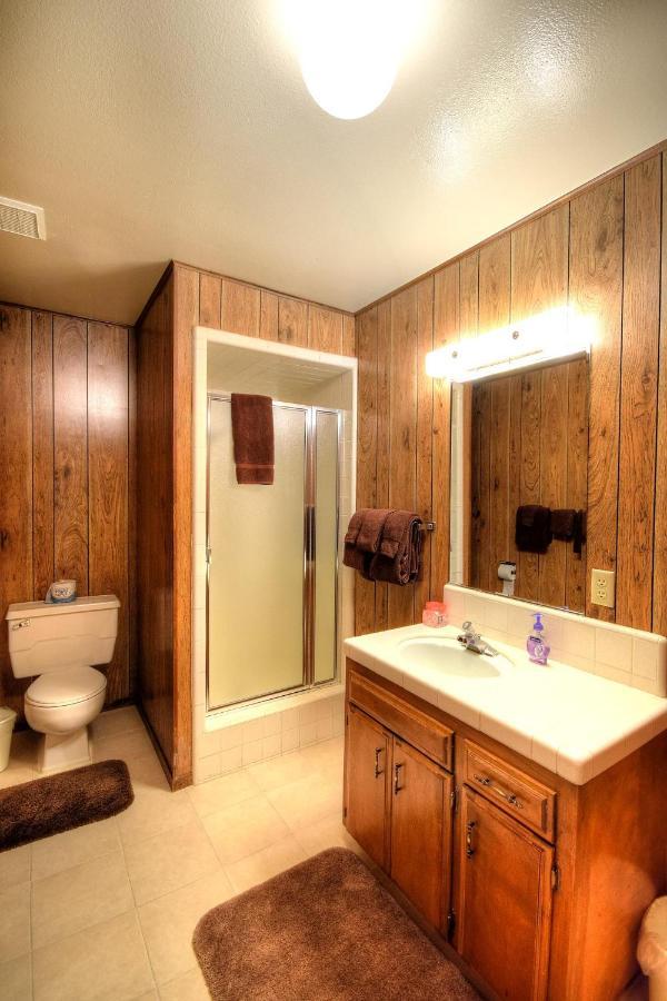 Papa Bear Cabin North Wawona Екстер'єр фото