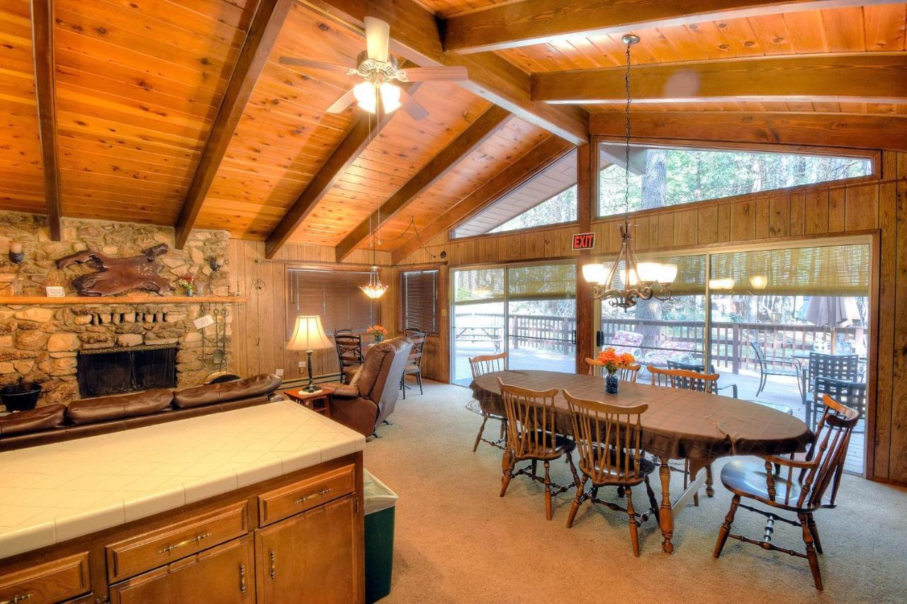 Papa Bear Cabin North Wawona Екстер'єр фото